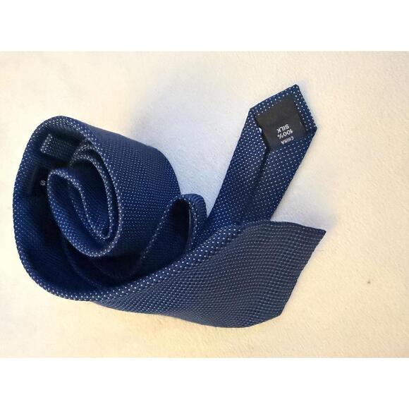 Sean John Blue Silk Tie - Picture 4 of 4